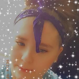 Meet your Posher, Lexi